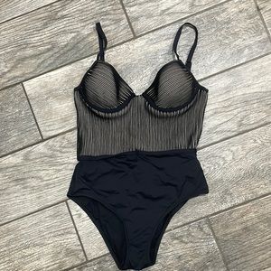 COPY - La perla swimsuit one piece 34B black adjustable straps